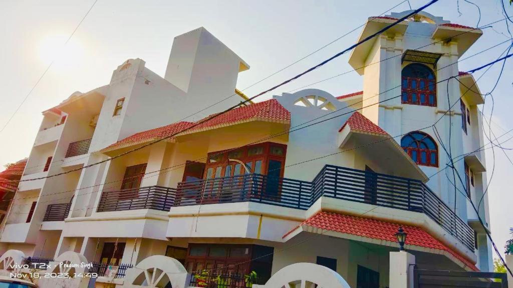 Mauji'S Villa Hotel & Guest House Allāhābād Junction Exterior foto