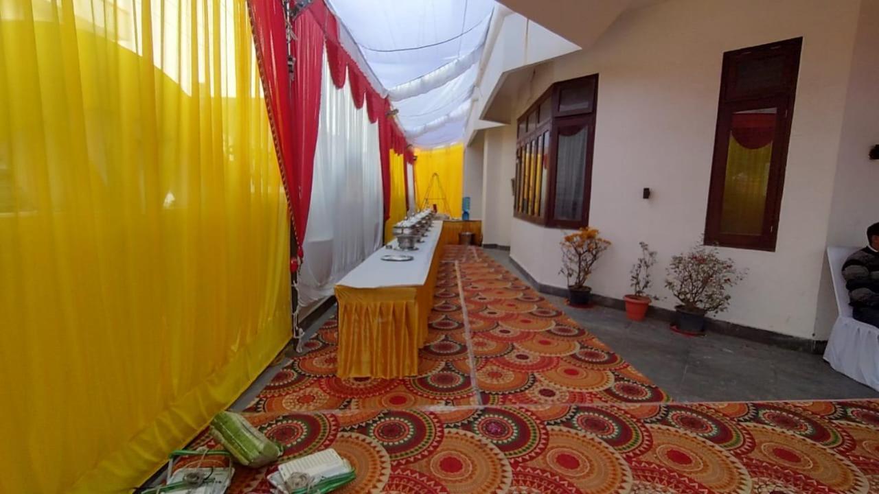 Mauji'S Villa Hotel & Guest House Allāhābād Junction Exterior foto